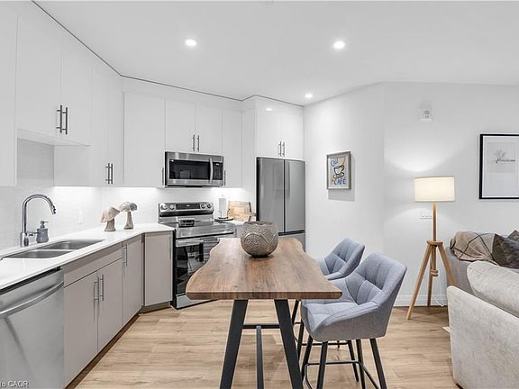 3rd image of 525 New Dundee Rd #507