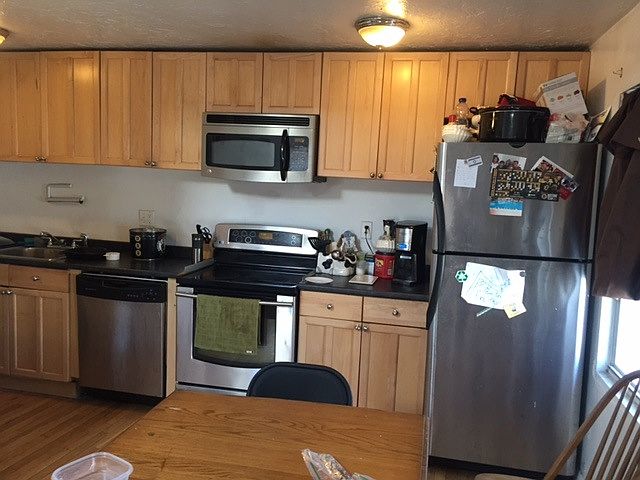 2nd image of 12 Shannon St