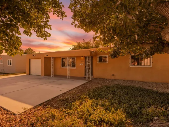2333 Cagua Dr NE, Albuquerque, NM 87110
