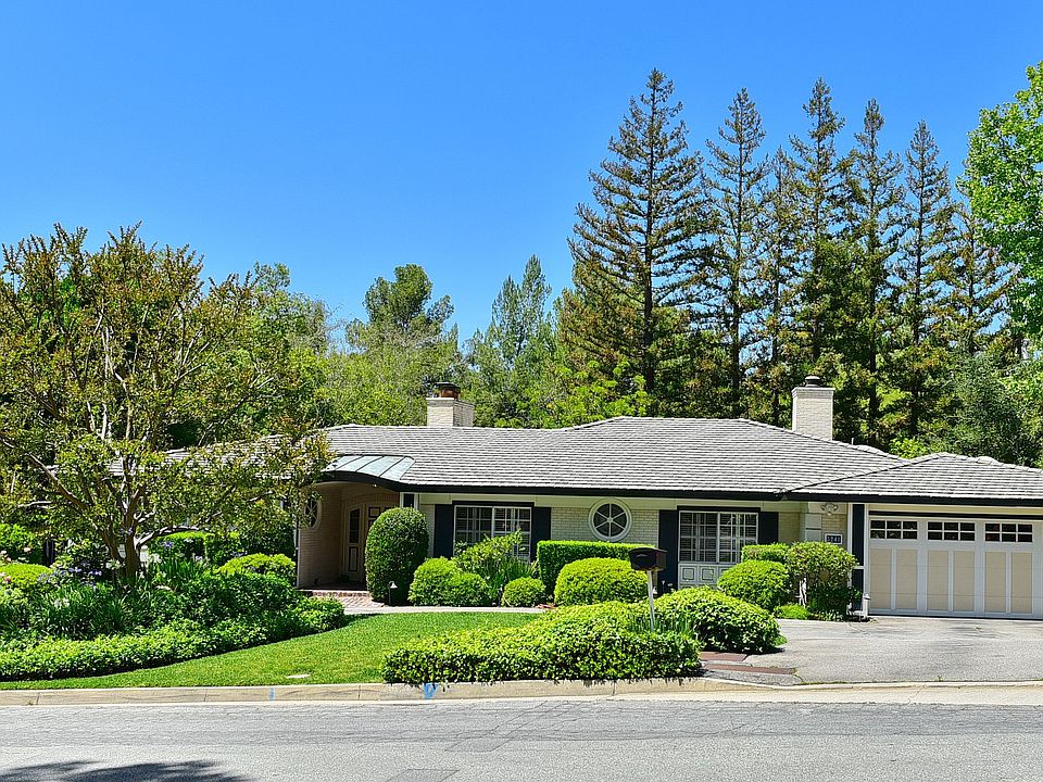 1st image of 5241 Gould Ave