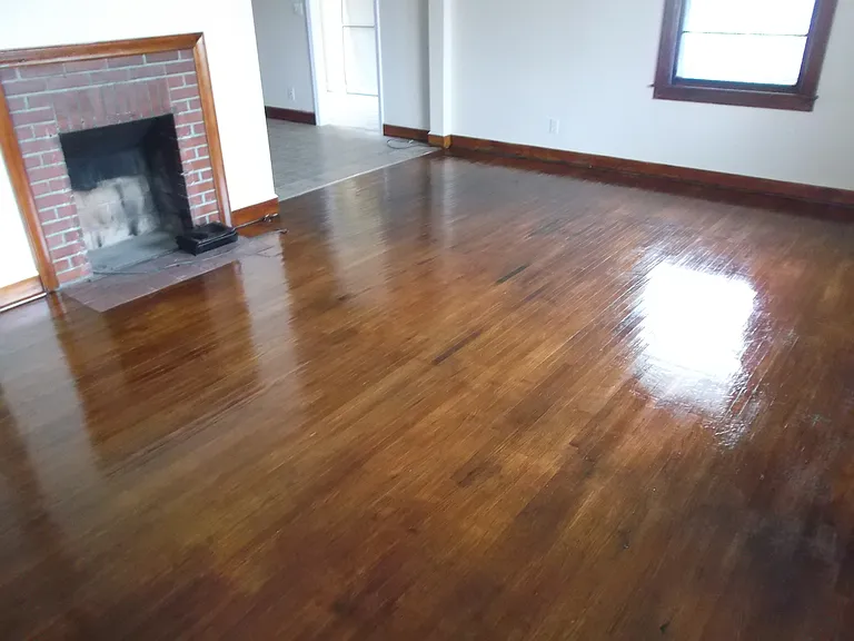 4454 S Wilson Rd — Photo 2