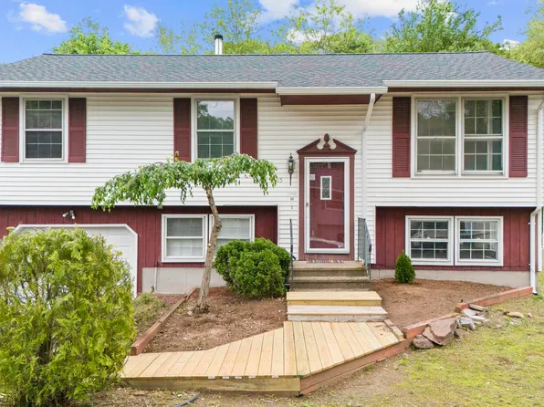 65 Celentano Drive, Naugatuck, CT 06770