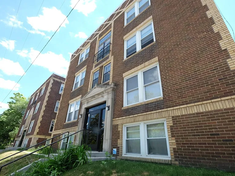 Setona Apartments — Photo 24