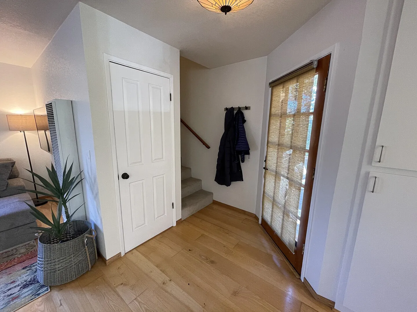 2 bedroom house blocks to the beach — Photo 4