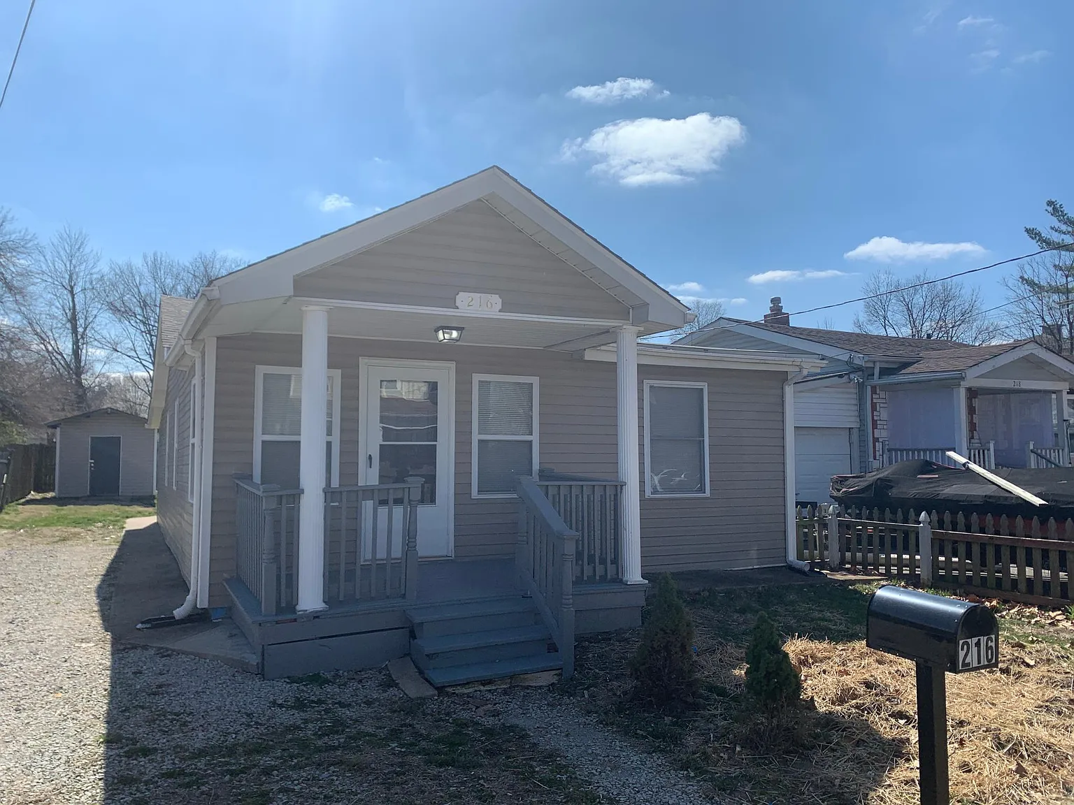 216 Viehl Ave photo 1