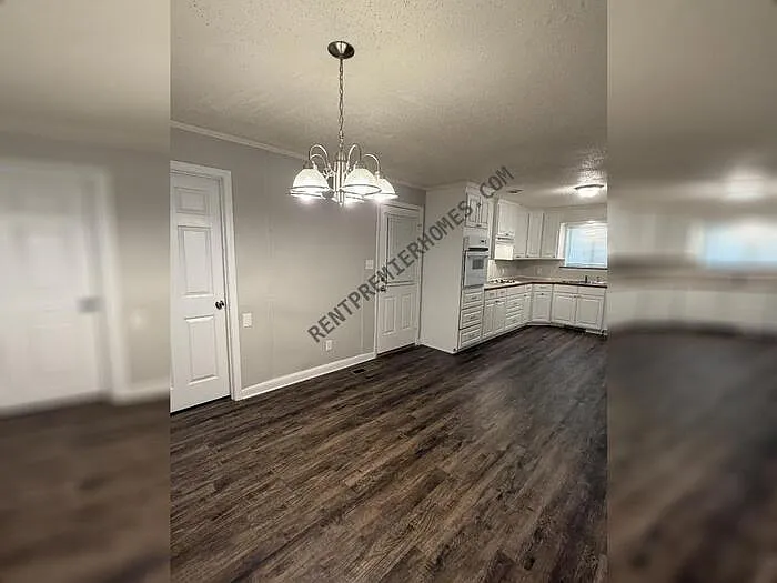1710 Cedarhurst Dr — Photo 6