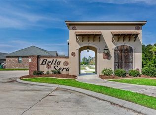 203 Bella Sera Ln, Slidell, LA 70461