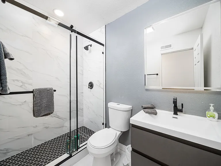 82432 Rebecca Dr — Photo 13