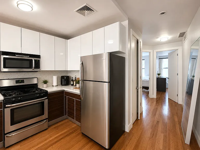 365 Tompkins Ave #2 — Photo 7