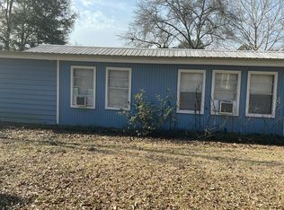 22 Landing Ln, Defuniak Springs, FL 32433