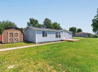 13037 Young Rd, Evansville, IN 47725