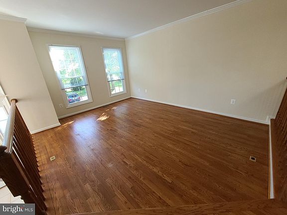 2nd image of 7029 Ashleigh Manor Ct