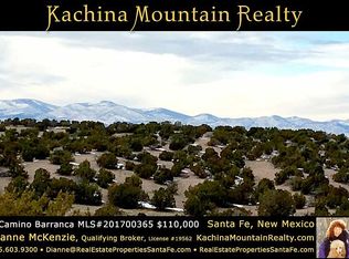 5 Camino Barranca, Santa Fe, NM 87507
