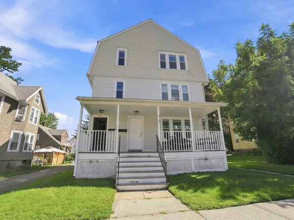 39 Bell St, Chicopee, MA 01013