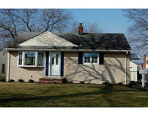 72 Townsend St photo 1
