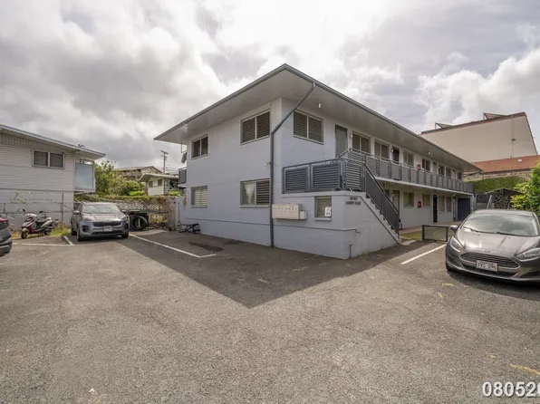 98-094 Kanuku Pl APT D, Aiea, HI 96701