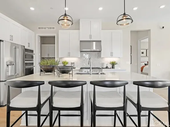 655 Furrow Rd, Rancho Mission Viejo, CA 92694
