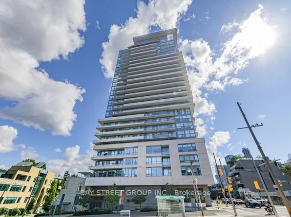 181 Bedford Rd #203, Toronto, ON M5R 0C2