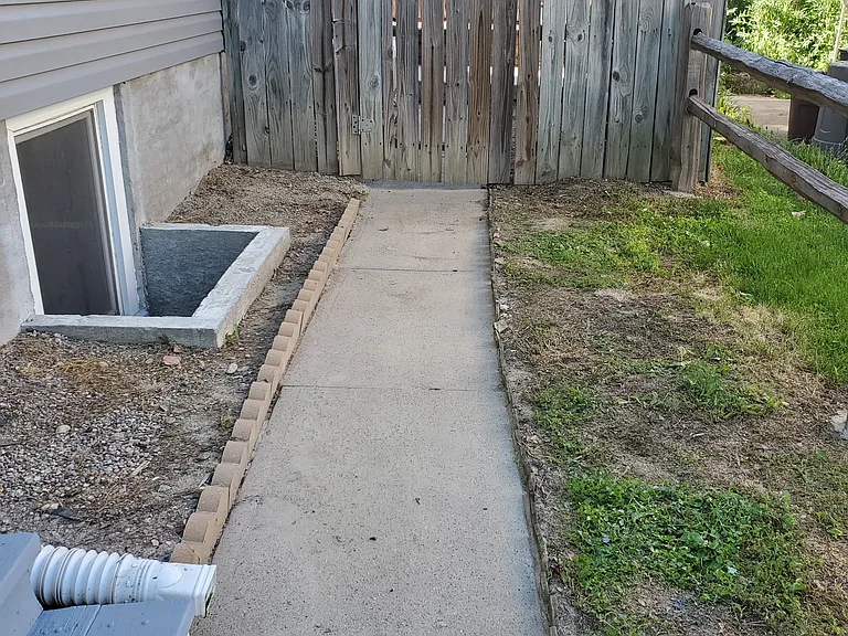 3558 Jones St — Photo 29