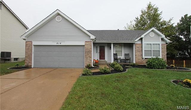 1st image of 816 Dogwood Grove Ct