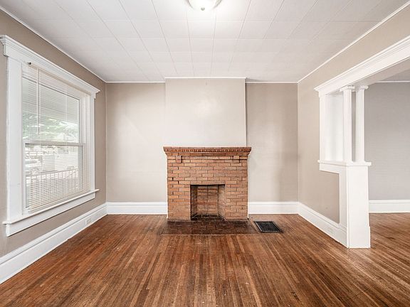 4th image of 89 E Patterson Ave