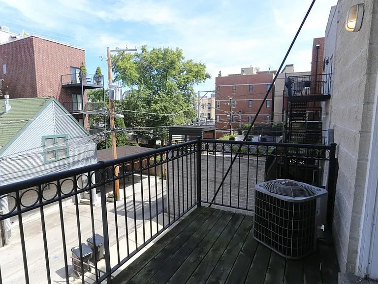 824 W Buckingham Pl #2C — Photo 20