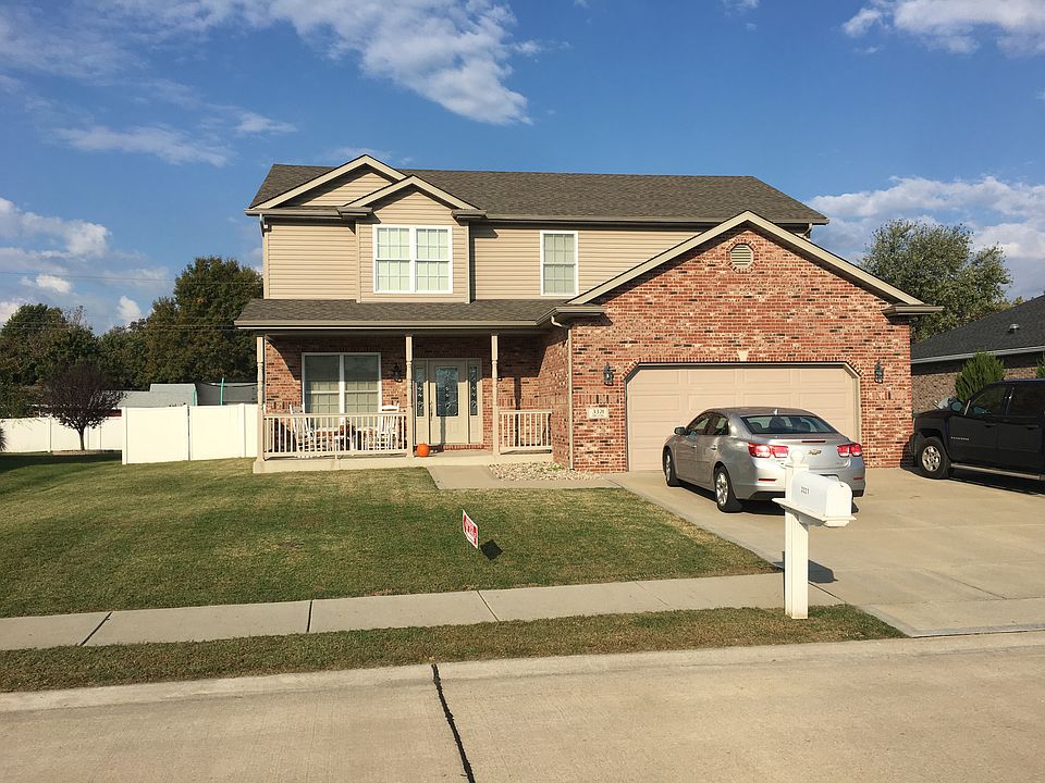 1st image of 3321 Preston Dr