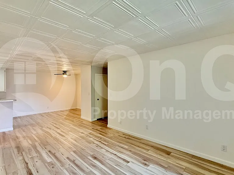 5525 E Thomas Rd #R7 — Photo 17