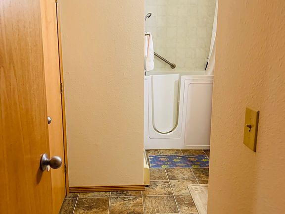 Walk In Luxury tub