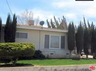 950 E Avenue Q12, Palmdale, CA 93550