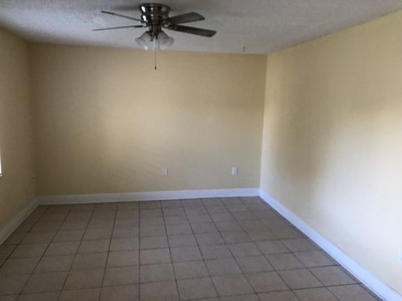 3rd image of 4711 S Texas Ave APT D