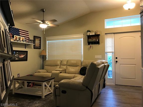 3rd image of 4222 NE 20th Court Cpe