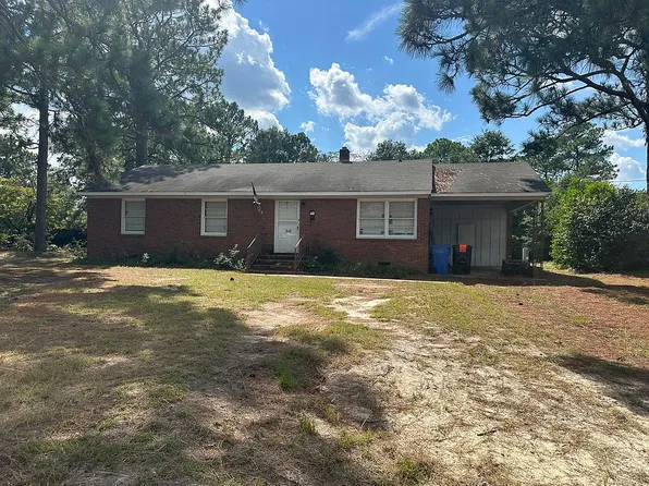 1848 Conover Dr, Fayetteville, NC 28304