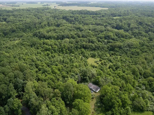 1233 N Mexico Rd, Peru, IN 46970