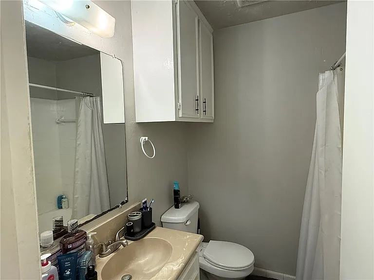 1213 S Ridgefield Cir — Photo 18