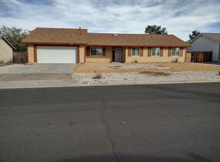 12591 Petaluma Rd, Victorville, CA 92392