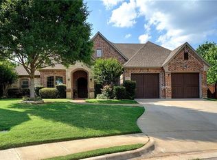 1861 Johnson Ct, Grapevine, TX 76051