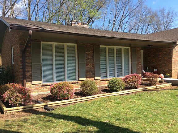 2nd image of 413 Lambeth Dr