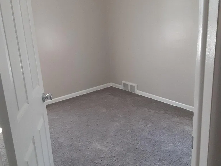 7384 Fielding St — Photo 5