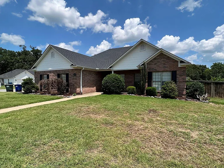 440 Wedgewood Point — Photo 3