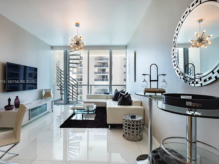 6799 Collins Ave #507 — Photo 14