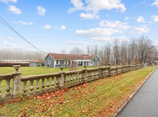 18 Old Wolfe Rd, Mount Olive Twp., NJ 07828