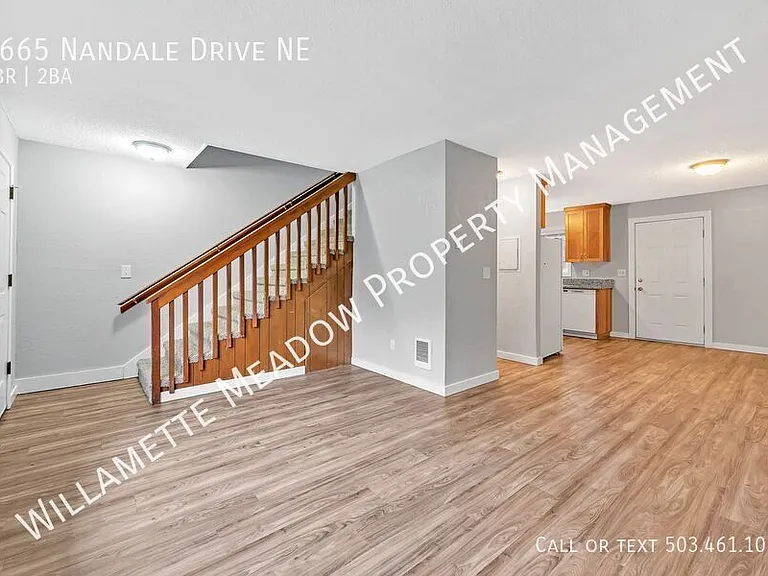 4665 Nandale Dr NE — Photo 11