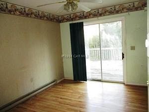 3rd image of 213 Williams Ave