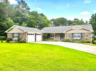 306 Teal St, Albertville, AL 35950