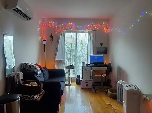 342 53rd Street image 3 of 12