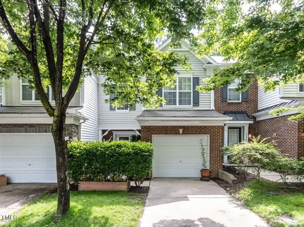 4206 Camden Woods Ct, Raleigh, NC 27612