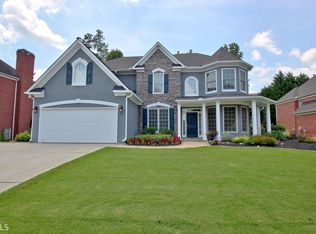 129 Holly Springs Dr, Peachtree City, GA 30269