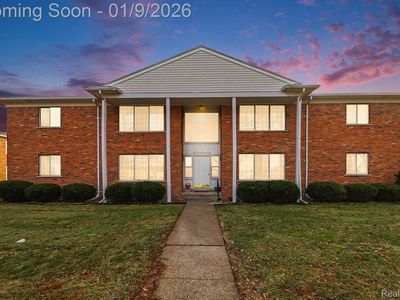 21440 Beaconsfield St, Saint Clair Shores, MI, 48080