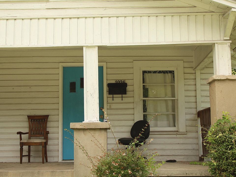 2nd image of 1036 Green St